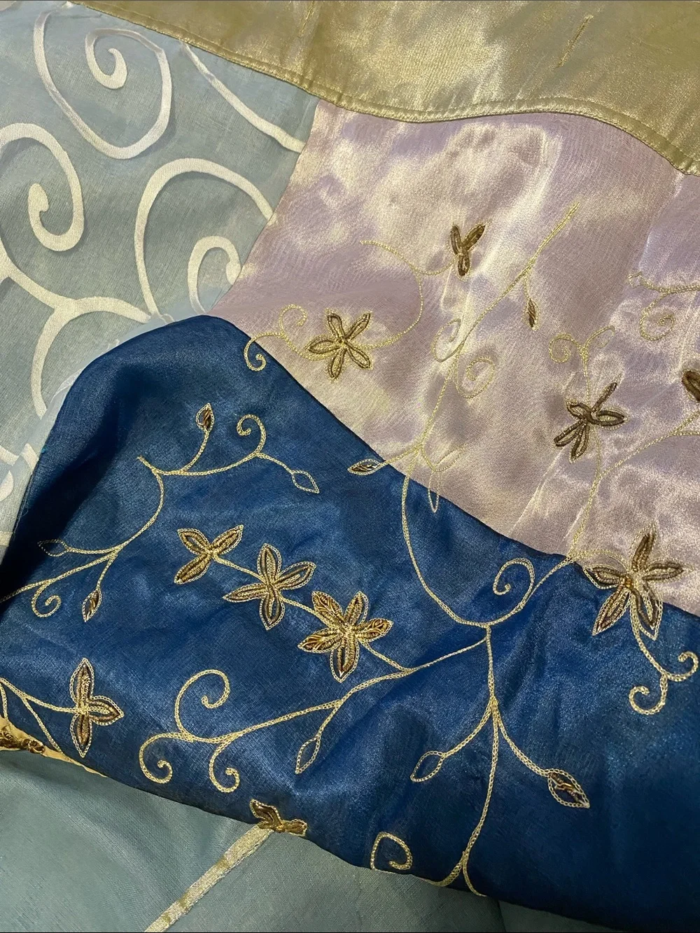 EliteStyle Lavender & Teal Decorative Textile Label Shower Curtain